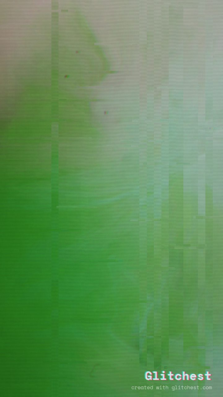 The Acid Dream glitch look applied in Glitchest