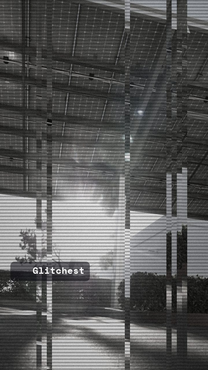 The CCTV Surveillance glitch look applied in Glitchest