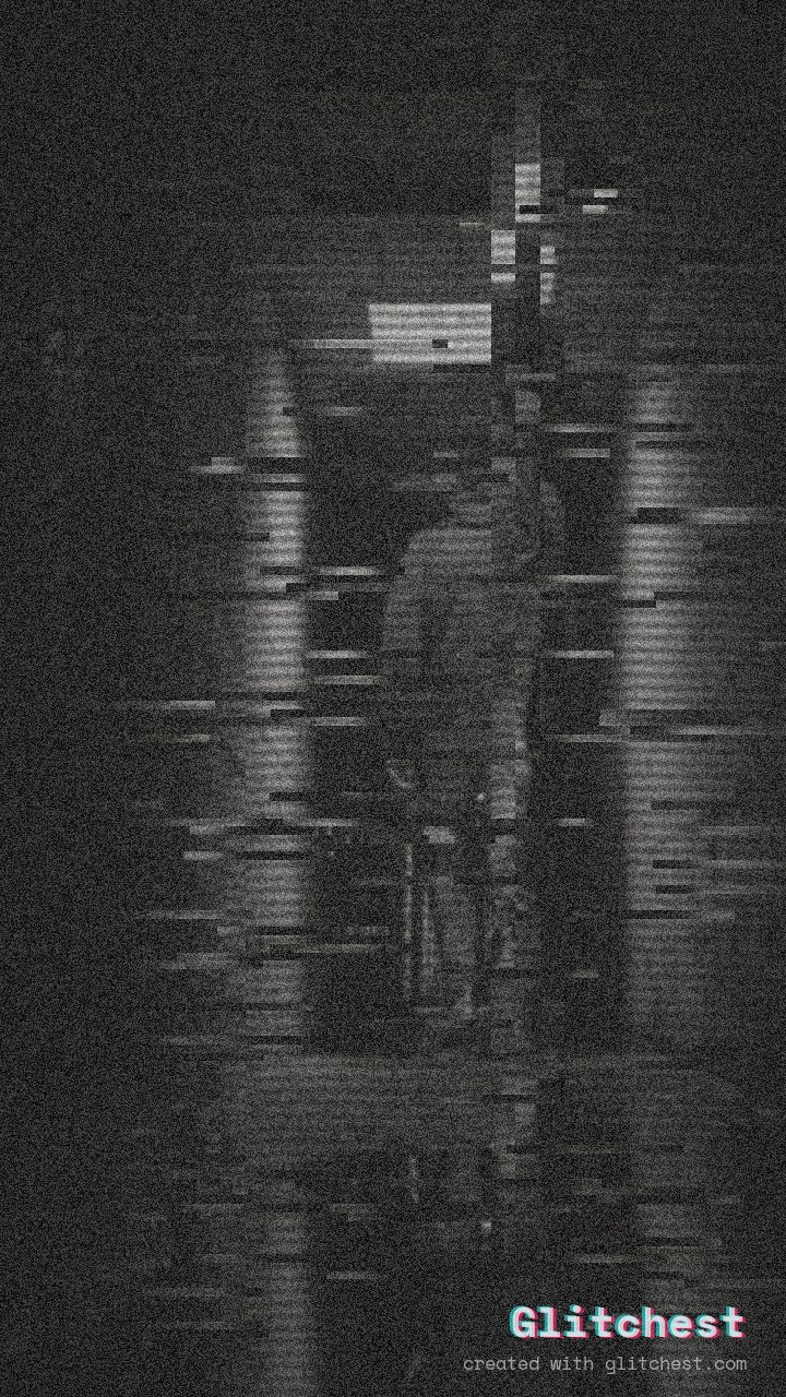The Dead Signal Horror glitch look applied in Glitchest