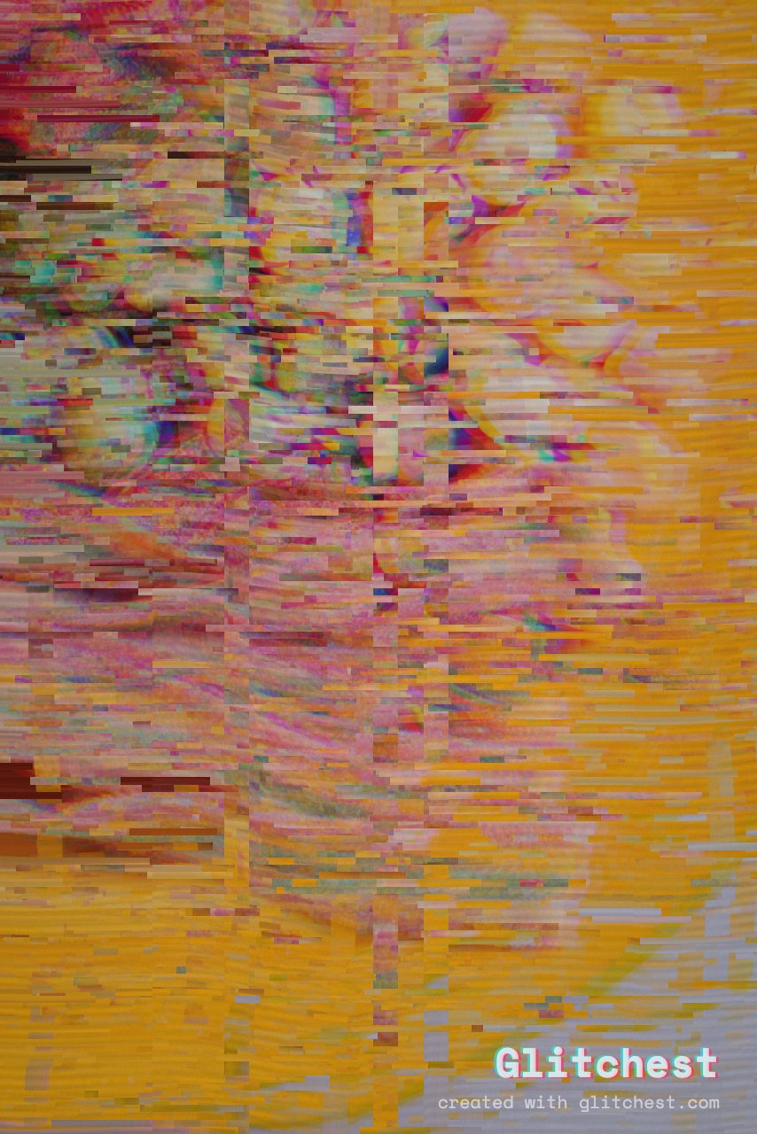Acid glitch effect applied to a photo in Glitchest