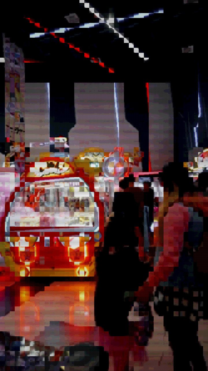 The Retro Game look glitch look applied in Glitchest