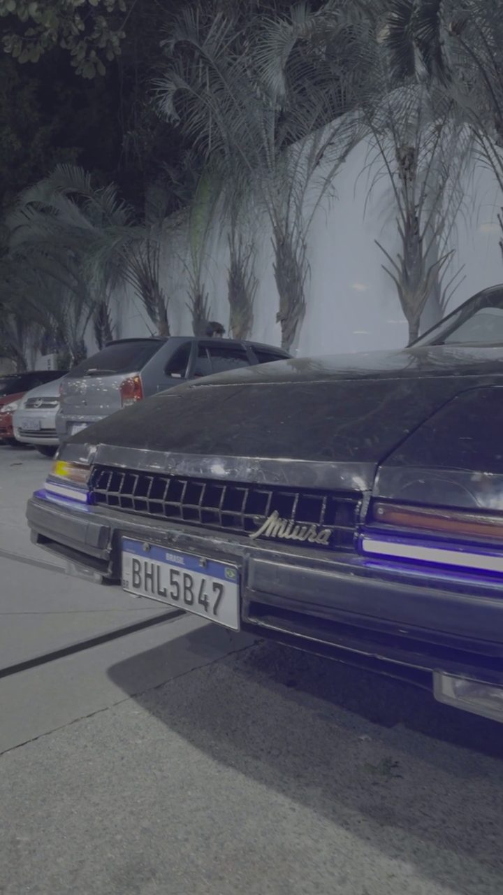 Original photo before the Retro Synthwave glitch look